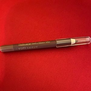 New Estee Lauder Double Wear lip liner in Spice.